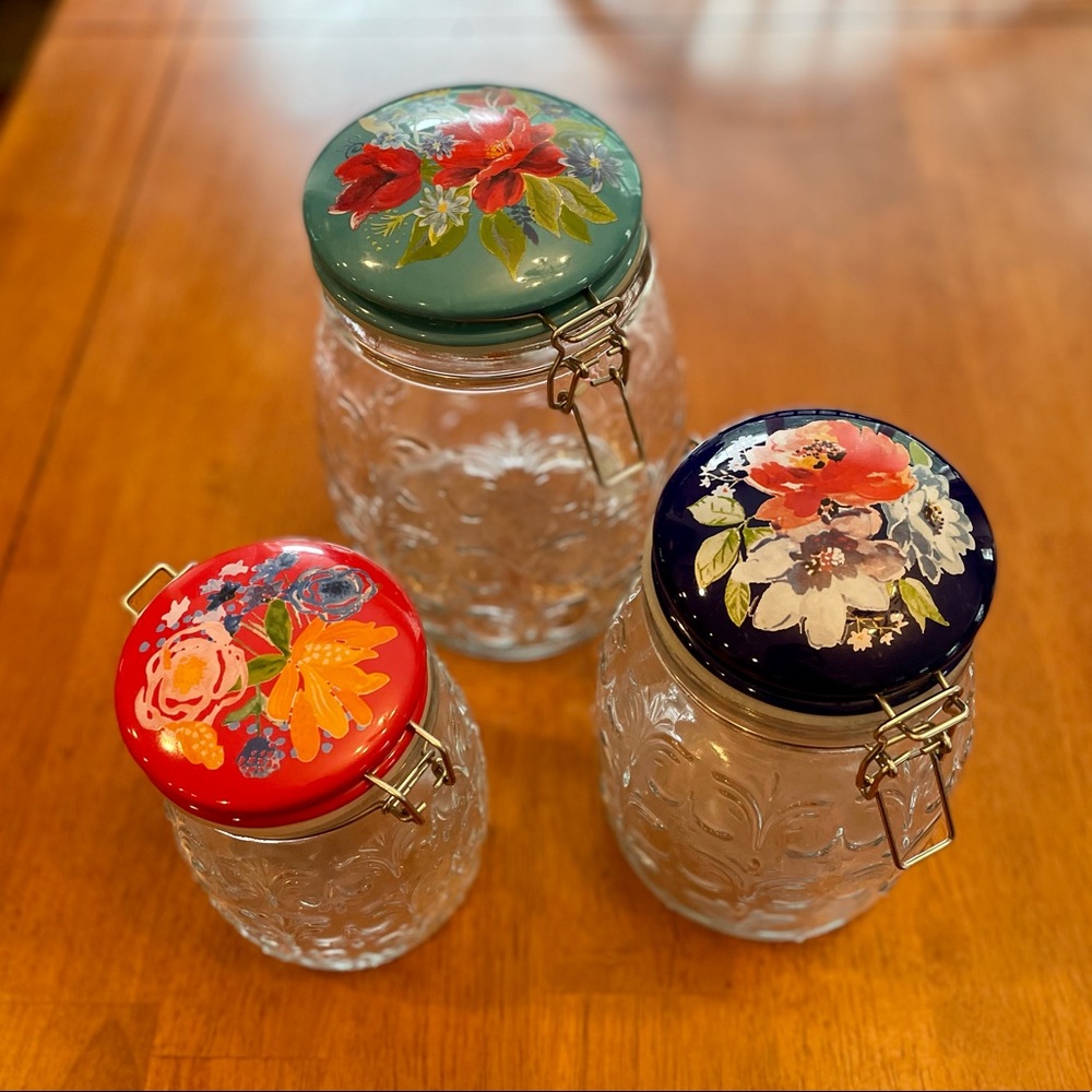 The Pioneer Woman Floral Embossed Clamp Jars